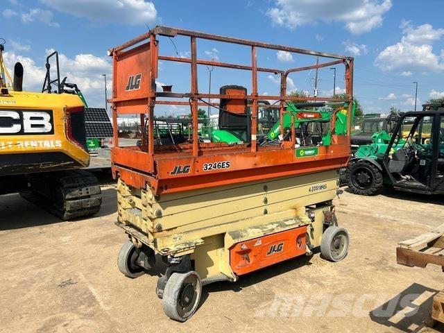 JLG 3246ES Platforme foarfeca