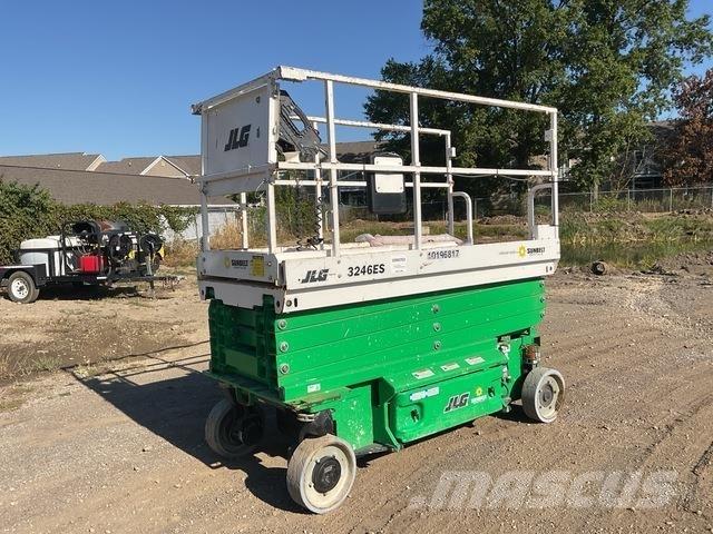 JLG 3246ES Platforme foarfeca