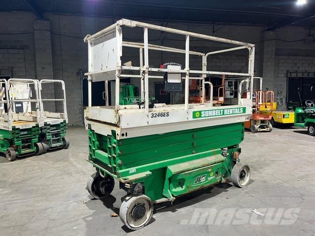 JLG 3246ES Platforme foarfeca