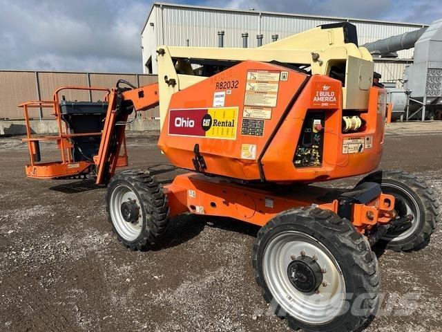 JLG 340AJ Nacele cu brat articulat