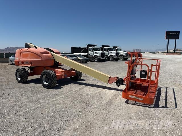 JLG 400S Nacele cu brat telescopic
