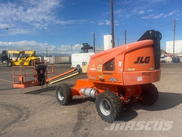 JLG 400S Nacele cu brat telescopic