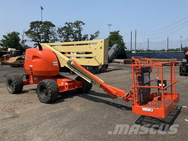 JLG 450A Nacele cu brat articulat