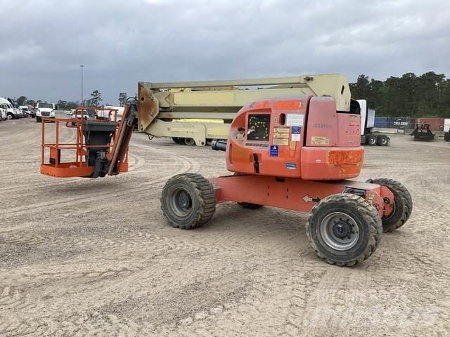 JLG 450AJ Nacele cu brat articulat