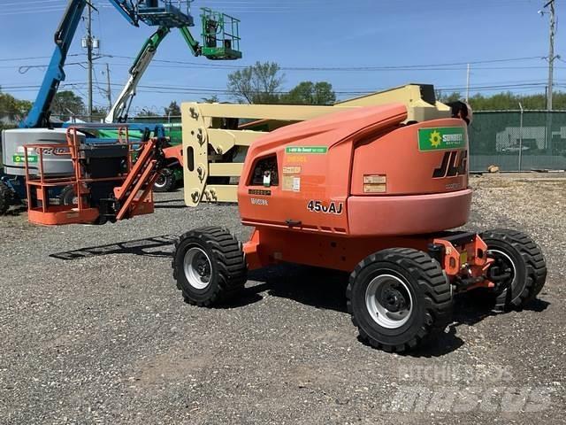 JLG 450AJ Nacele cu brat articulat