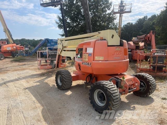 JLG 450AJ Nacele cu brat articulat