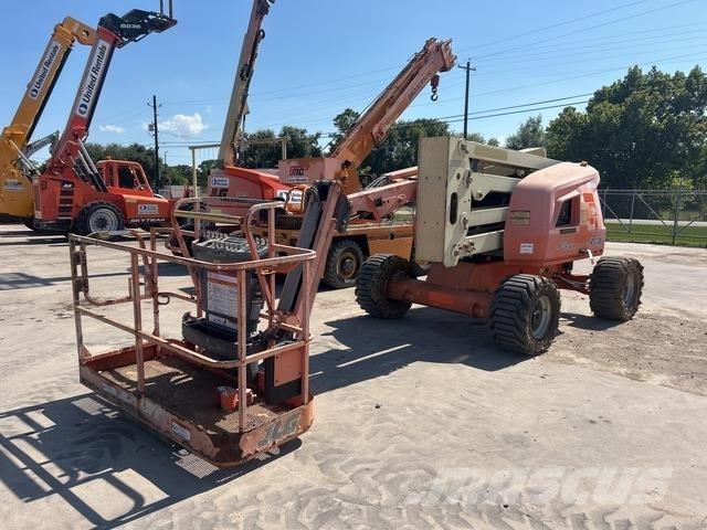 JLG 450AJ Nacele cu brat articulat