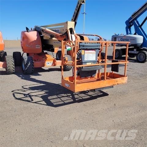 JLG 450AJ Nacele cu brat articulat