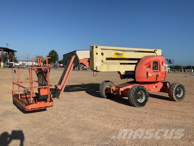 JLG 450AJ Nacele cu brat articulat