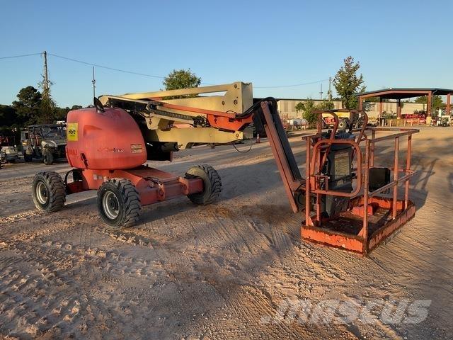 JLG 450AJ Nacele cu brat articulat