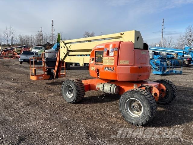 JLG 450AJ Nacele cu brat articulat
