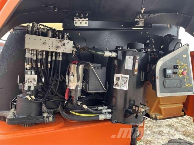 JLG 460SJ Nacele cu brat telescopic