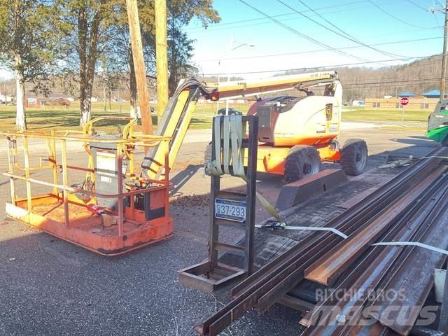 JLG 600 AJ Nacele cu brat articulat