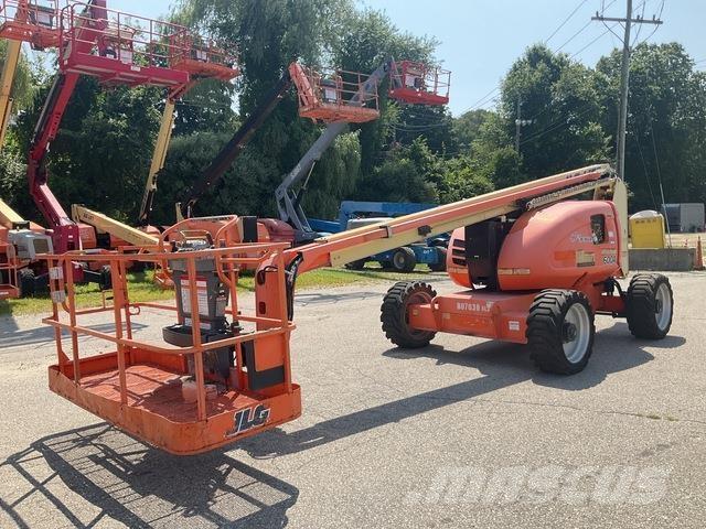JLG 600A Nacele cu brat articulat