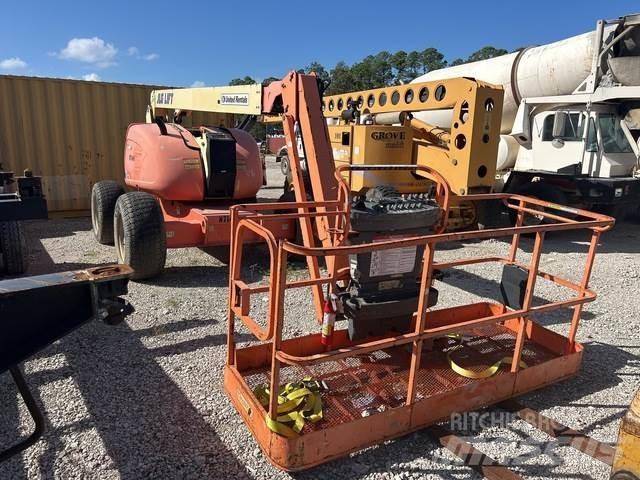 JLG 600AJ Nacele cu brat articulat