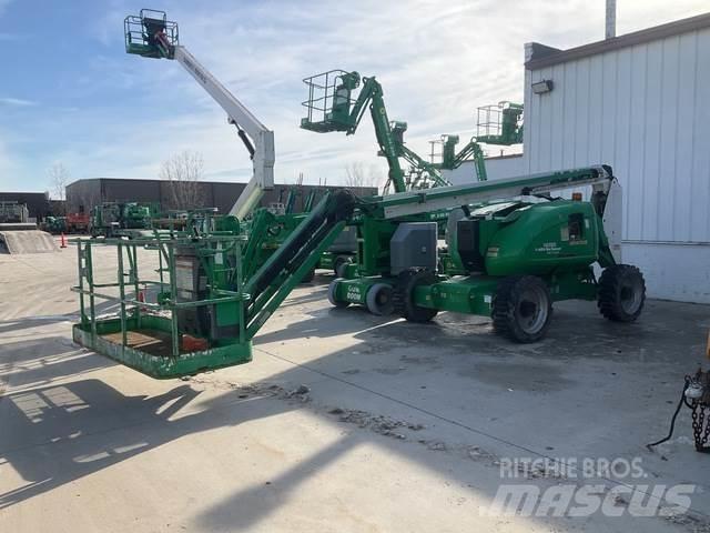 JLG 600AJ Nacele cu brat articulat