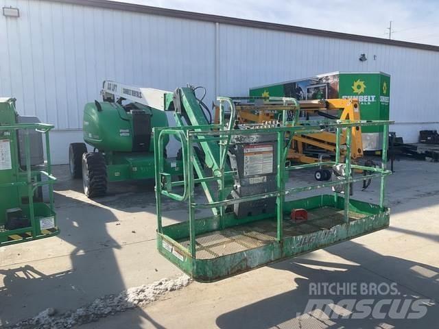 JLG 600AJ Nacele cu brat articulat