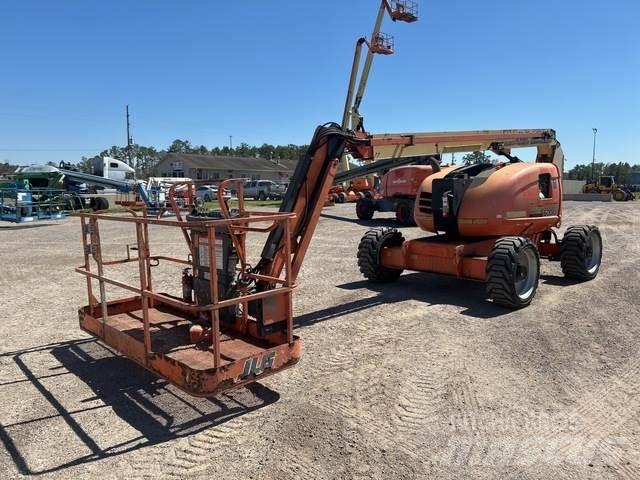 JLG 600AJ Nacele cu brat articulat