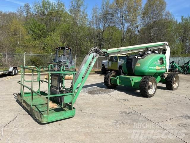 JLG 600AJ Nacele cu brat articulat
