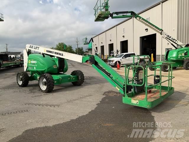 JLG 600AJ Nacele cu brat articulat