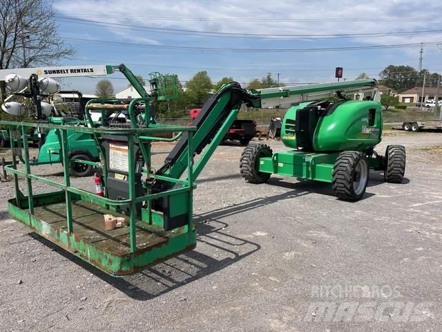 JLG 600AJ Nacele cu brat articulat