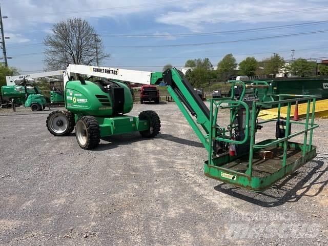 JLG 600AJ Nacele cu brat articulat