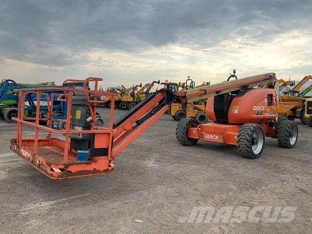 JLG 600AJ Nacele cu brat articulat
