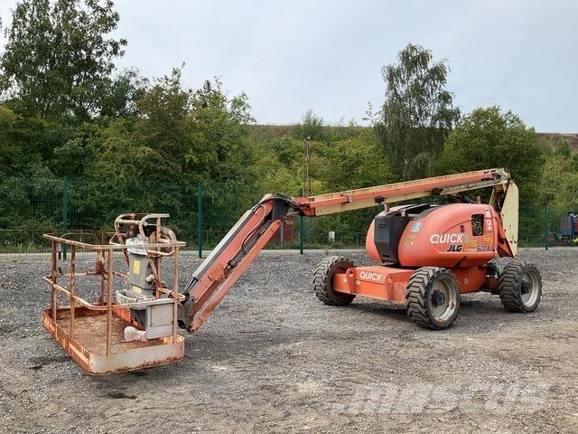 JLG 600AJ Nacele cu brat articulat