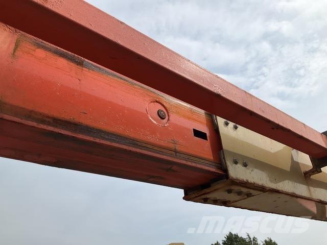 JLG 600AJ Nacele cu brat articulat