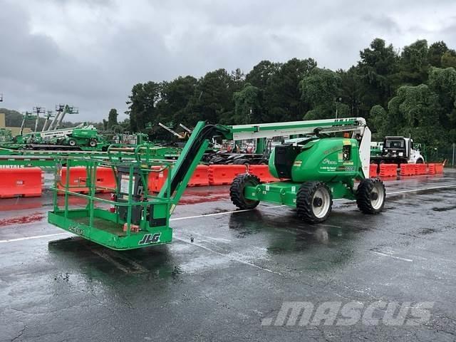 JLG 600AJ Nacele cu brat articulat