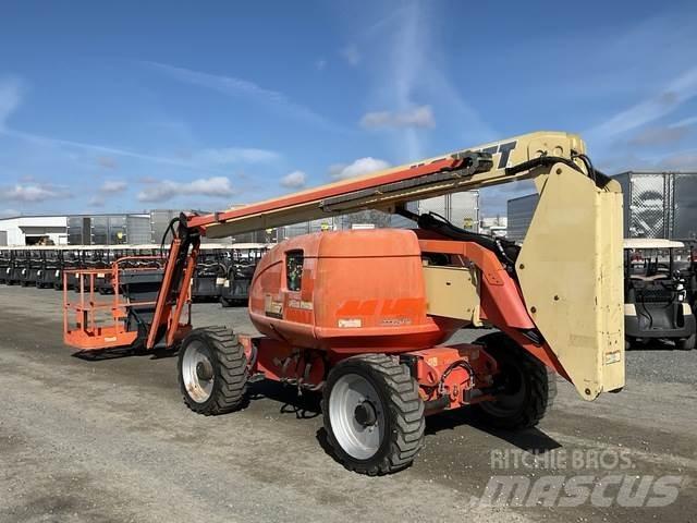 JLG 600AJN Nacele cu brat articulat