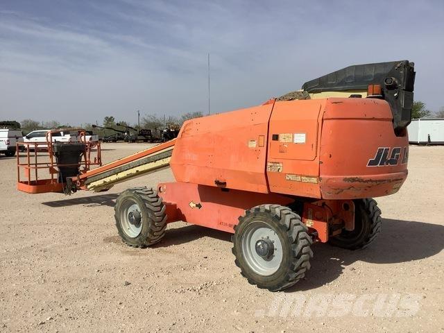 JLG 600S Nacele cu brat telescopic