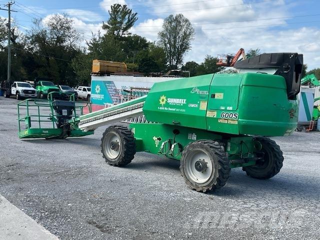 JLG 600S Nacele cu brat telescopic