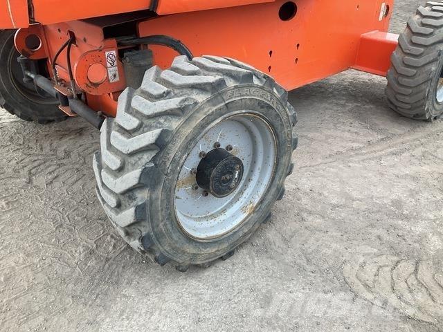 JLG 660SJ Nacele cu brat telescopic