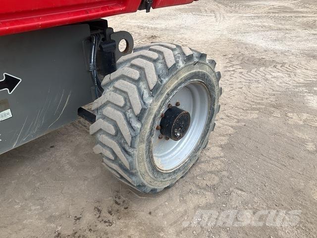 JLG 660SJ Nacele cu brat telescopic