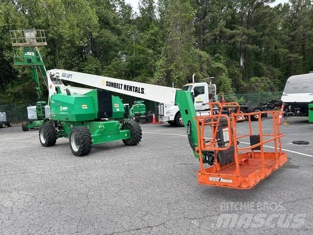 JLG 800A Nacele cu brat articulat
