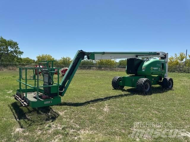 JLG 800AJ Nacele cu brat articulat