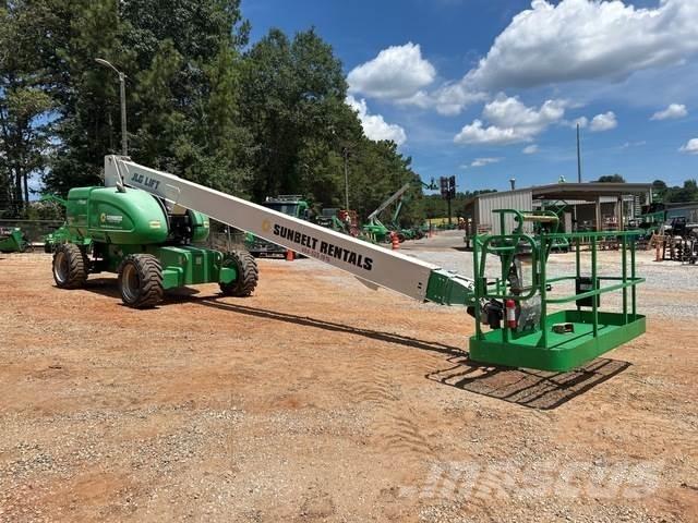 JLG 800S Nacele cu brat telescopic