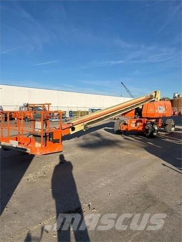 JLG 800S Nacele cu brat telescopic