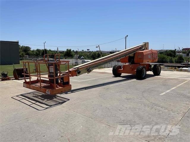 JLG 800S Nacele cu brat telescopic