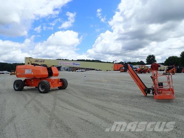JLG 860SJ Nacele cu brat telescopic