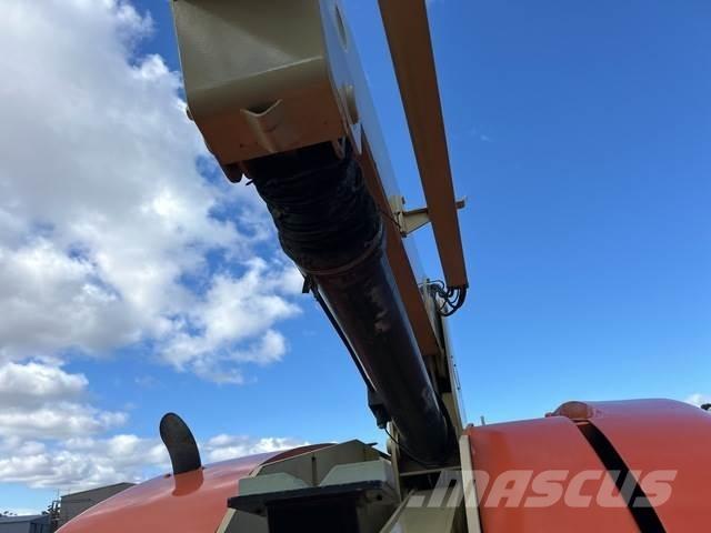 JLG 860SJ Nacele cu brat telescopic