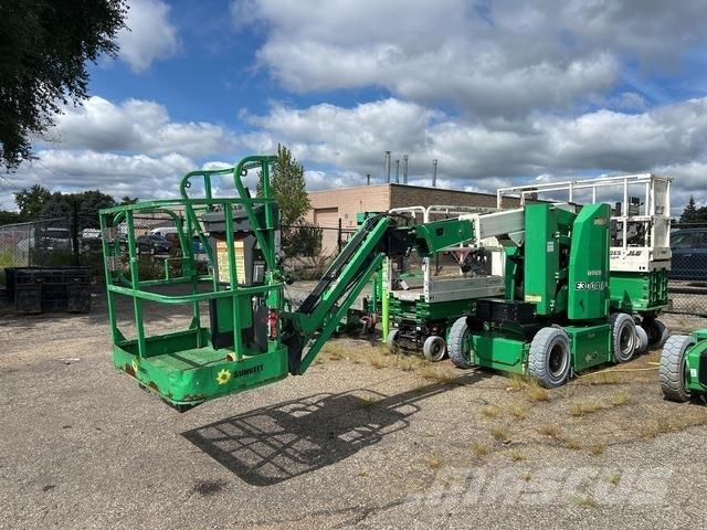 JLG E300 AJP Nacele cu brat articulat
