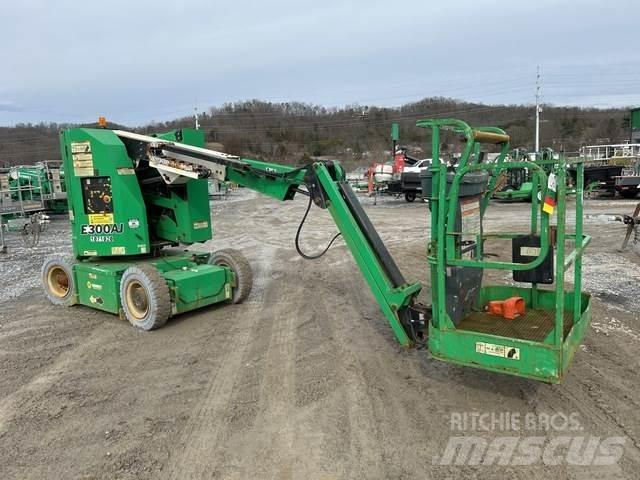 JLG E300AJ Nacele cu brat articulat