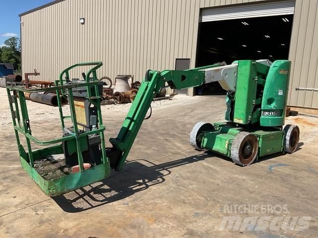 JLG E300AJ Nacele cu brat articulat
