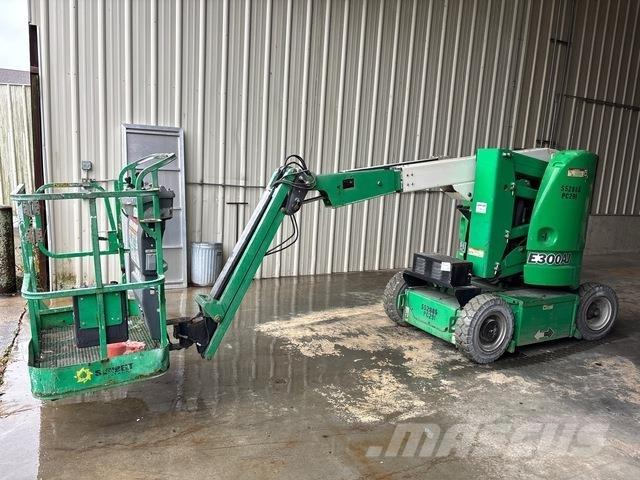JLG E300AJ Nacele cu brat articulat