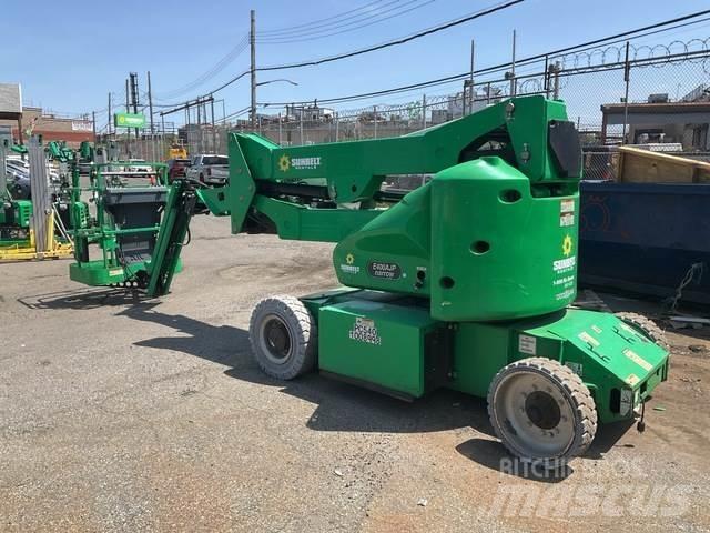 JLG E400AJPN Nacele cu brat articulat