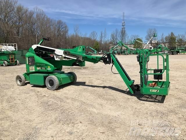 JLG E400AJPN Nacele cu brat articulat