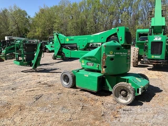 JLG E400AJPN Nacele cu brat articulat