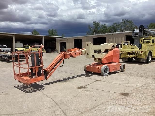 JLG E400AJPN Nacele cu brat articulat